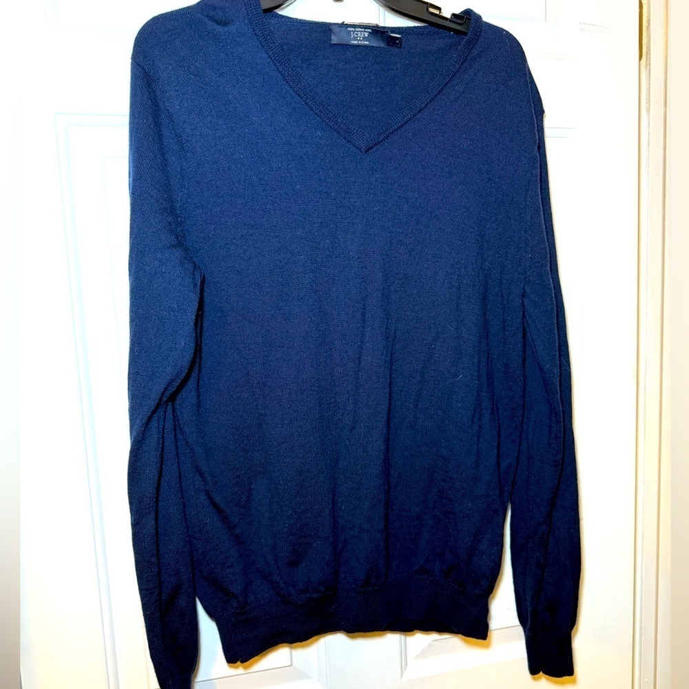 J Crew Mens Large 100% Merino Wool Sweater Navy V-Neck Lightweight Classic slim